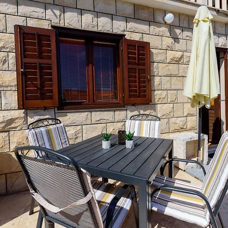 Apartmani Bokin Bol Esterno foto