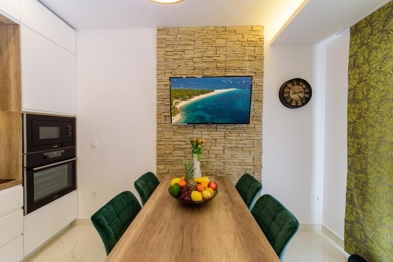 Apartmani Bokin Bol Esterno foto