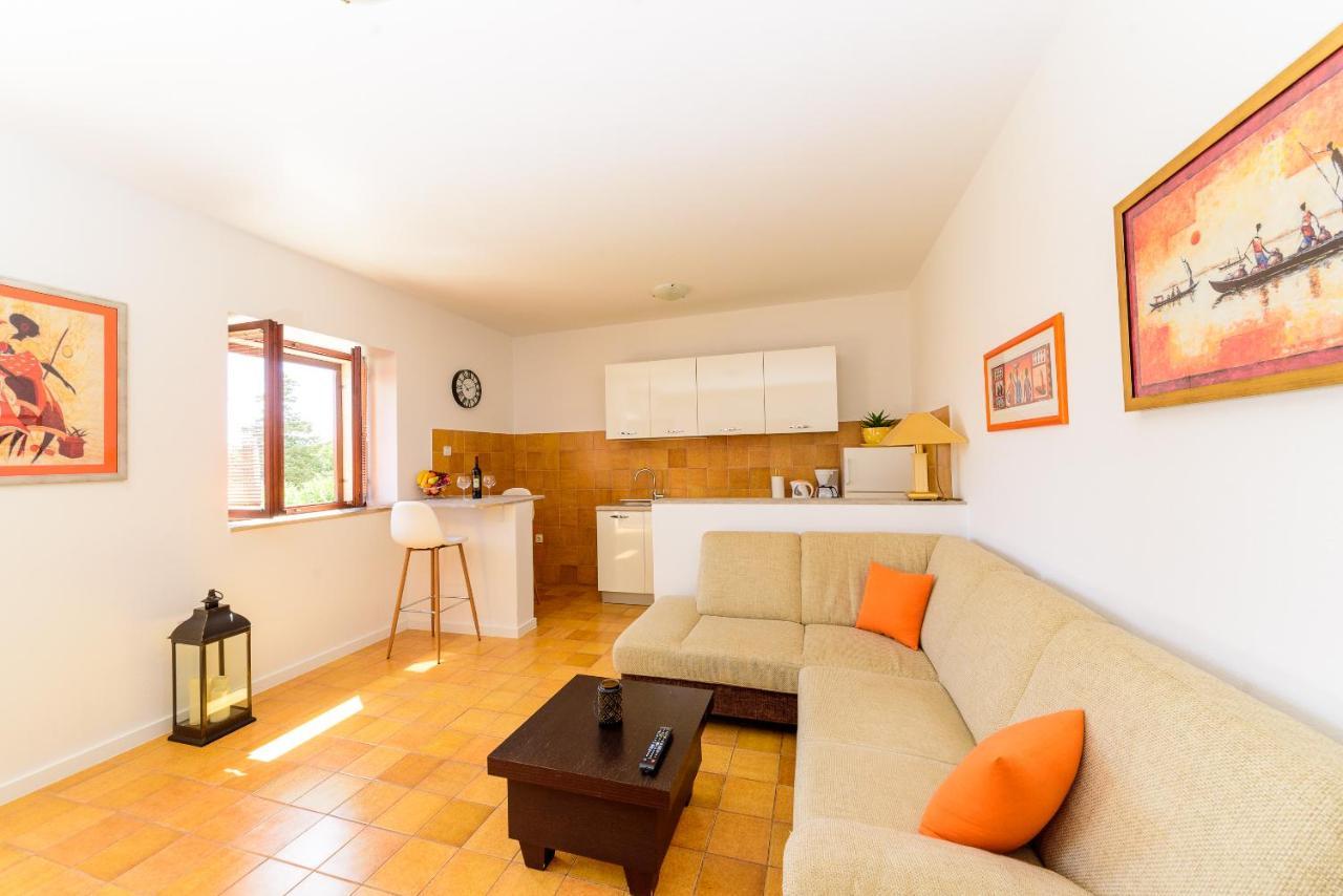 Apartmani Bokin Bol Esterno foto