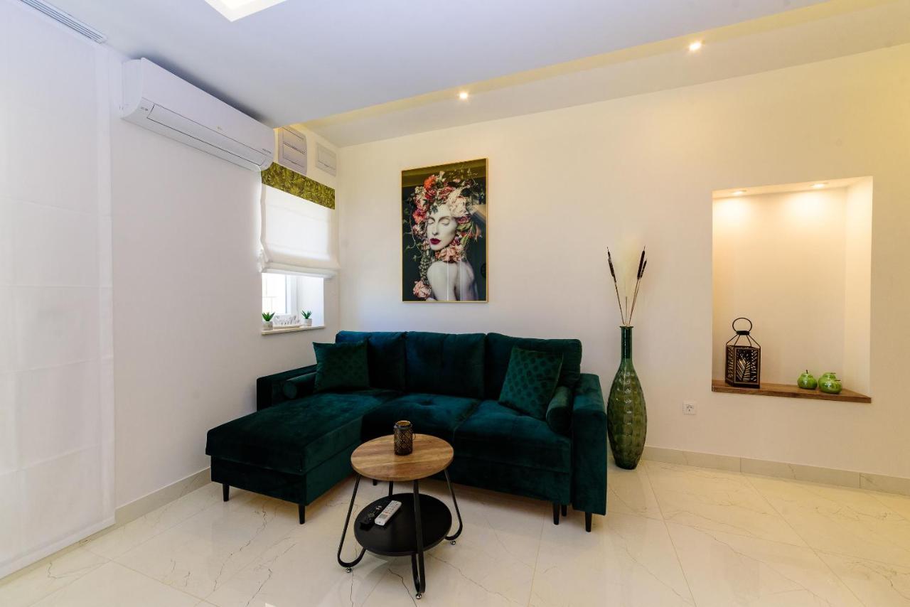 Apartmani Bokin Bol Esterno foto